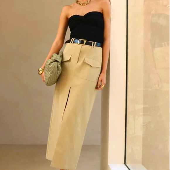 NWT Madison the Label Sleeveless Sweetheart Neckline Black Knit Top Size XSmall - Picture 4 of 6